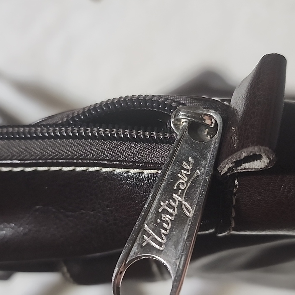 THIRTY-ONE  DARK BROWN  LEATHER EXTERIOR SHOULDER BAG 👜  PURSE. - Picture 3 of 9